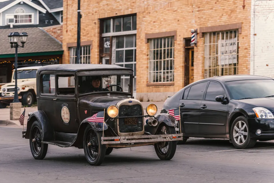 Englewood — towing service